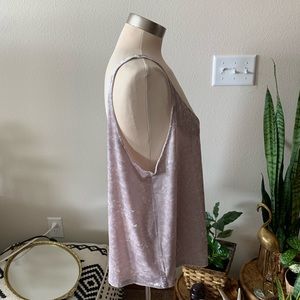 H&M Tops - NWOT • faux velvet tank H&M Tops - NWOT • faux velvet tank
